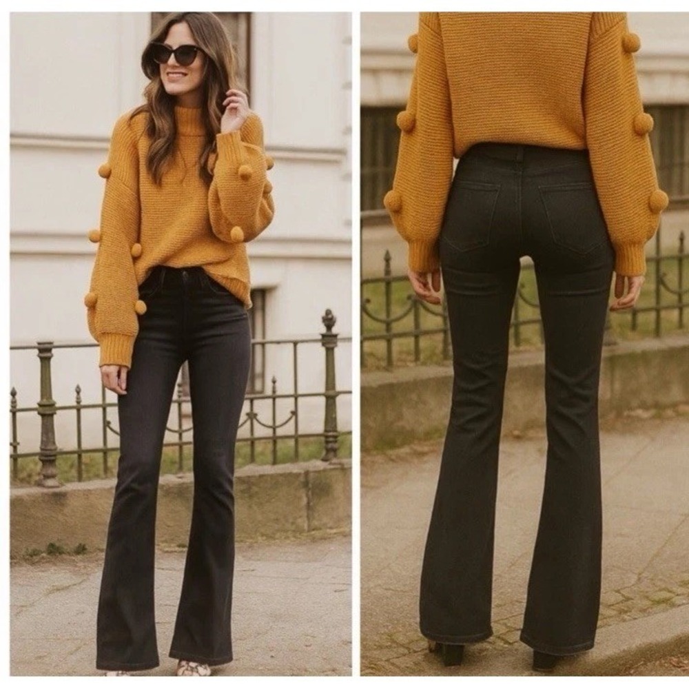 Black Pilcro Anthropologie‎ High-Rise Bootcut Jeans